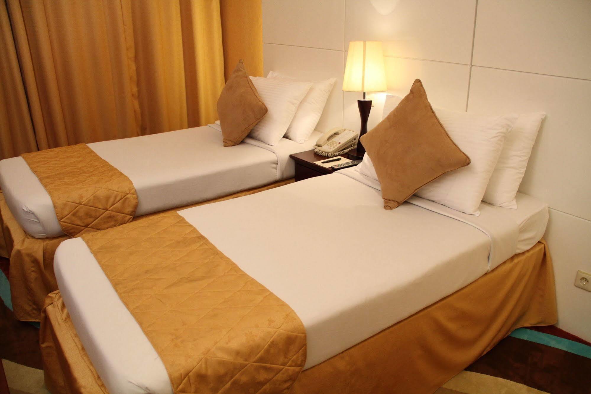 Mobark Plaza Hotel Makkah Mecca Bagian luar foto
